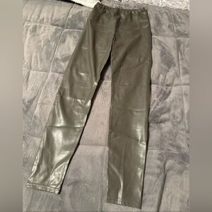 Aritzia Wilfred Free Womens Daria Faux Leather High Waist Leggings Size M Edgy